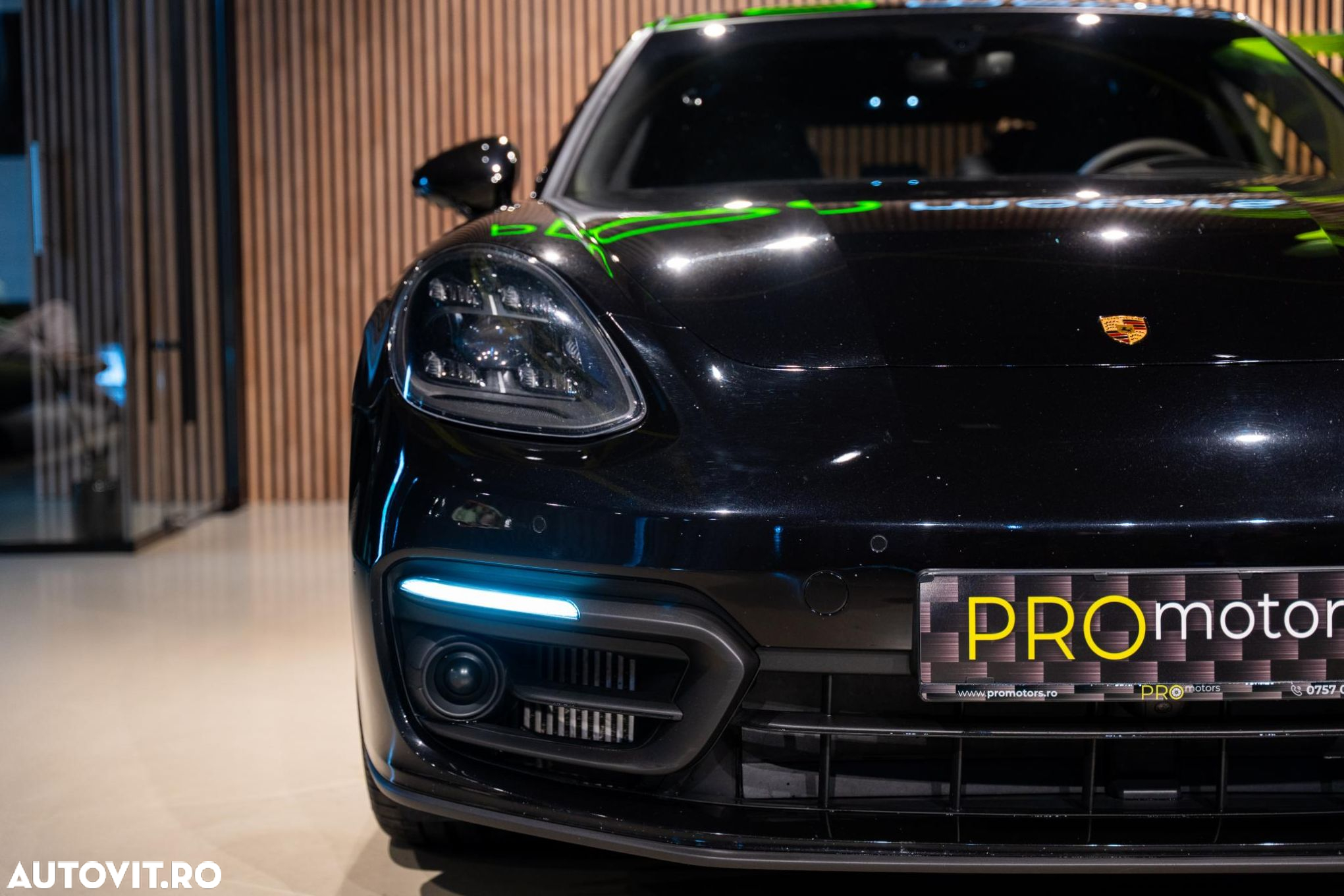 Porsche Panamera - 5