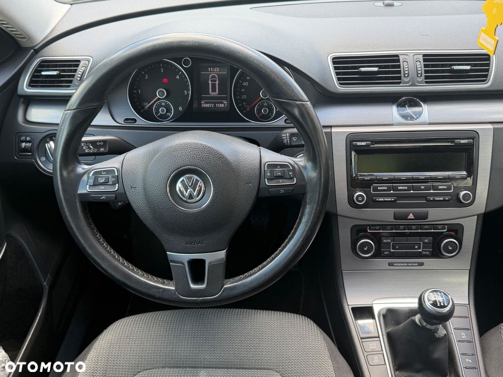 Volkswagen Passat 2.0 TDI 4Motion Highline - 13