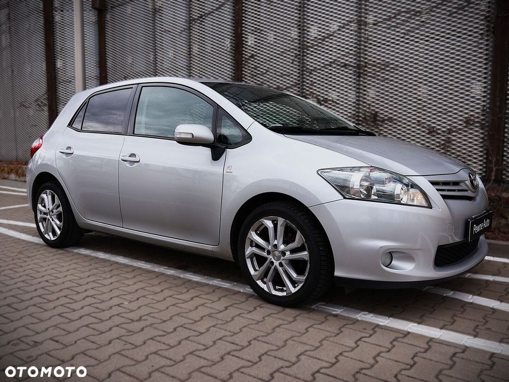 Toyota Auris 1.6 Dynamic - 6