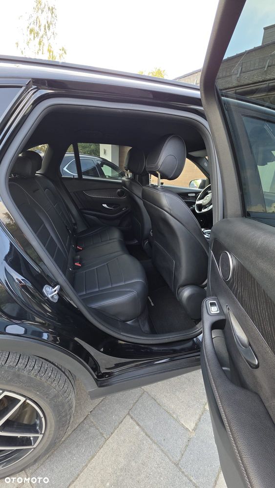 Mercedes-Benz GLC 220 d 4-Matic - 4