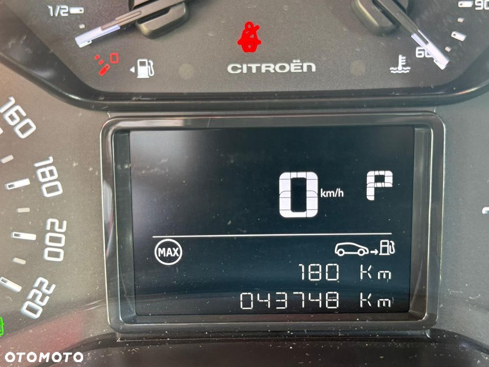 Citroën C3 Pure Tech 110 S&S EAT6 SHINE - 10