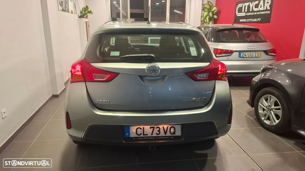 Toyota Auris - 7