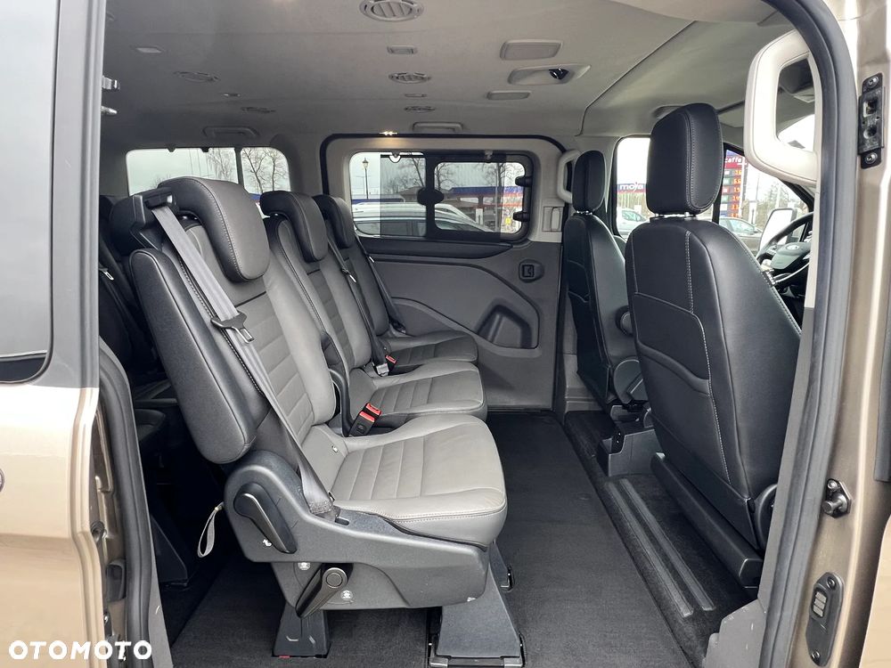 Ford Tourneo Custom 320 L1H1 VA Autm Titanium X - 22