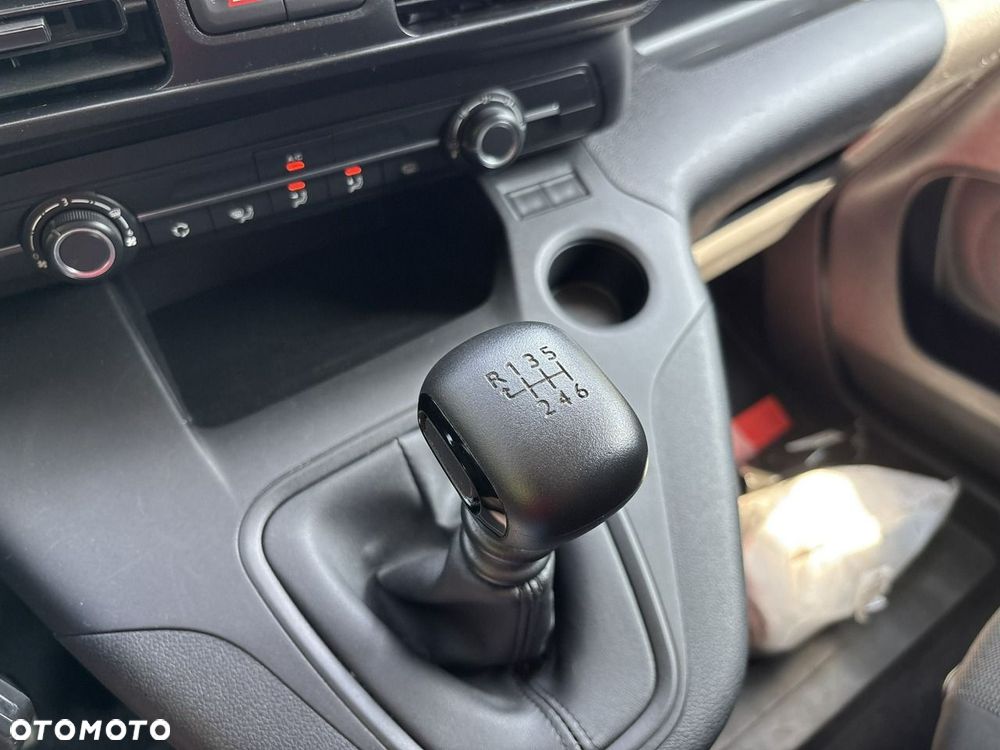 Toyota Proace City - 20