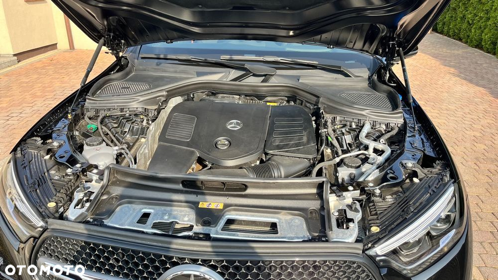 Mercedes-Benz GLC 300 e 4Matic 9G-TRONIC Edition AMG Line - 13