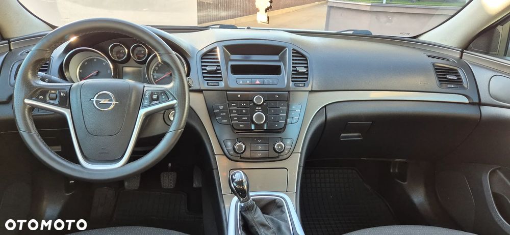 Opel Insignia 2.0 CDTI - 17