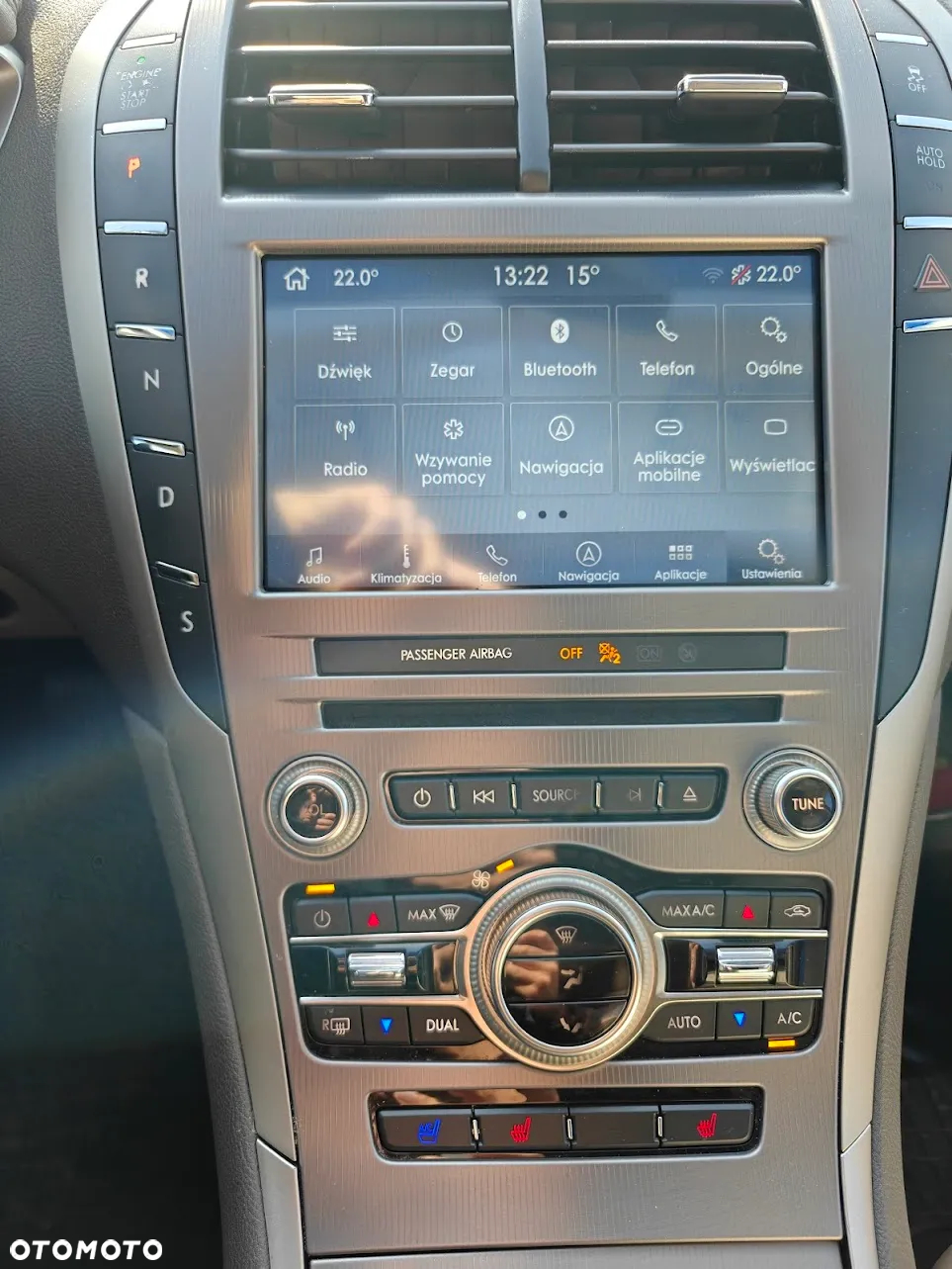 Lincoln MKZ - 12