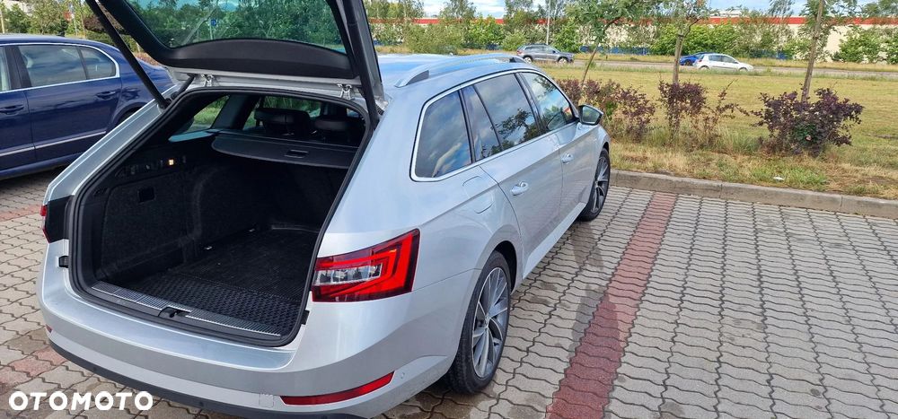 Skoda Superb 2.0 TDI L&K DSG - 5