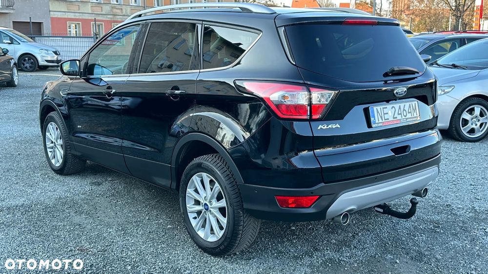 Ford Kuga - 16