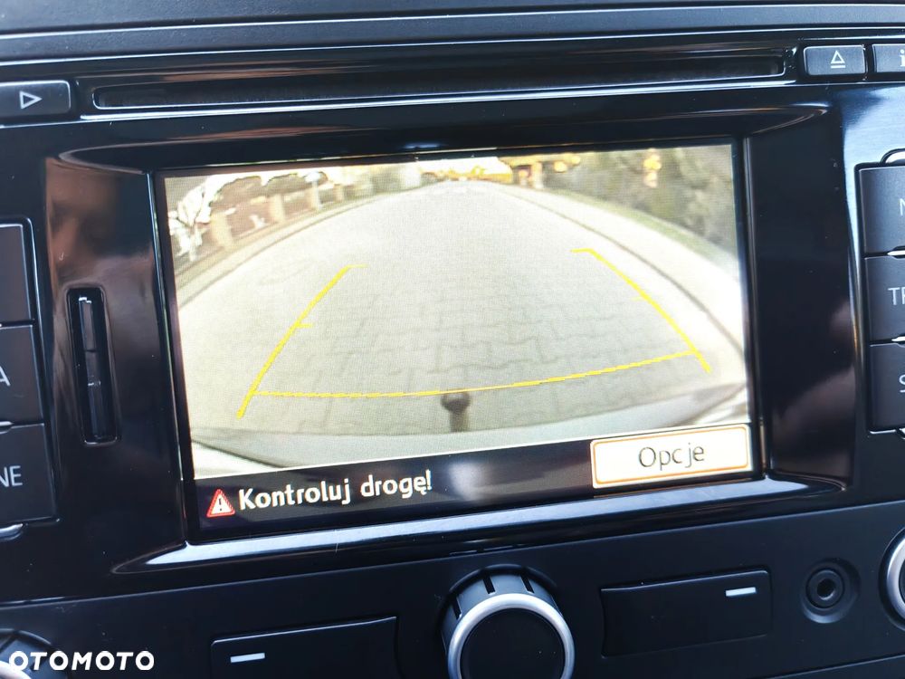 Volkswagen Touran 1.6 TDI DPF BlueMotion Technology Highline - 30