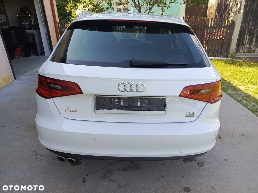 Audi A3 Sportback 2.0 TDI (clean diesel) quattro Attraction - 8