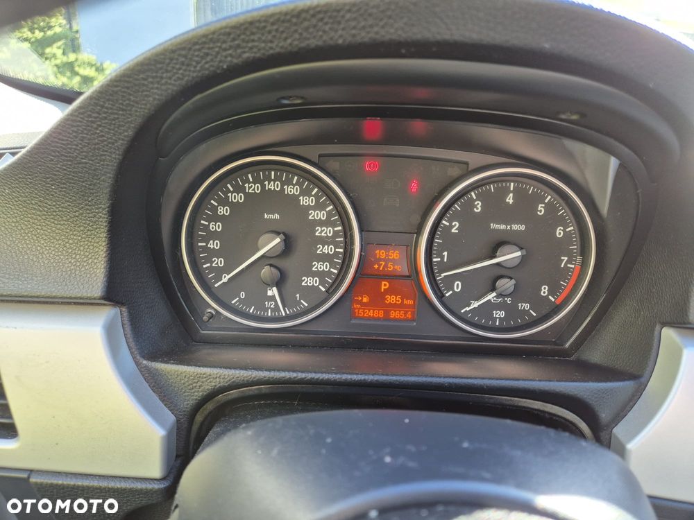 BMW Seria 3 325i M Sport Edition - 10