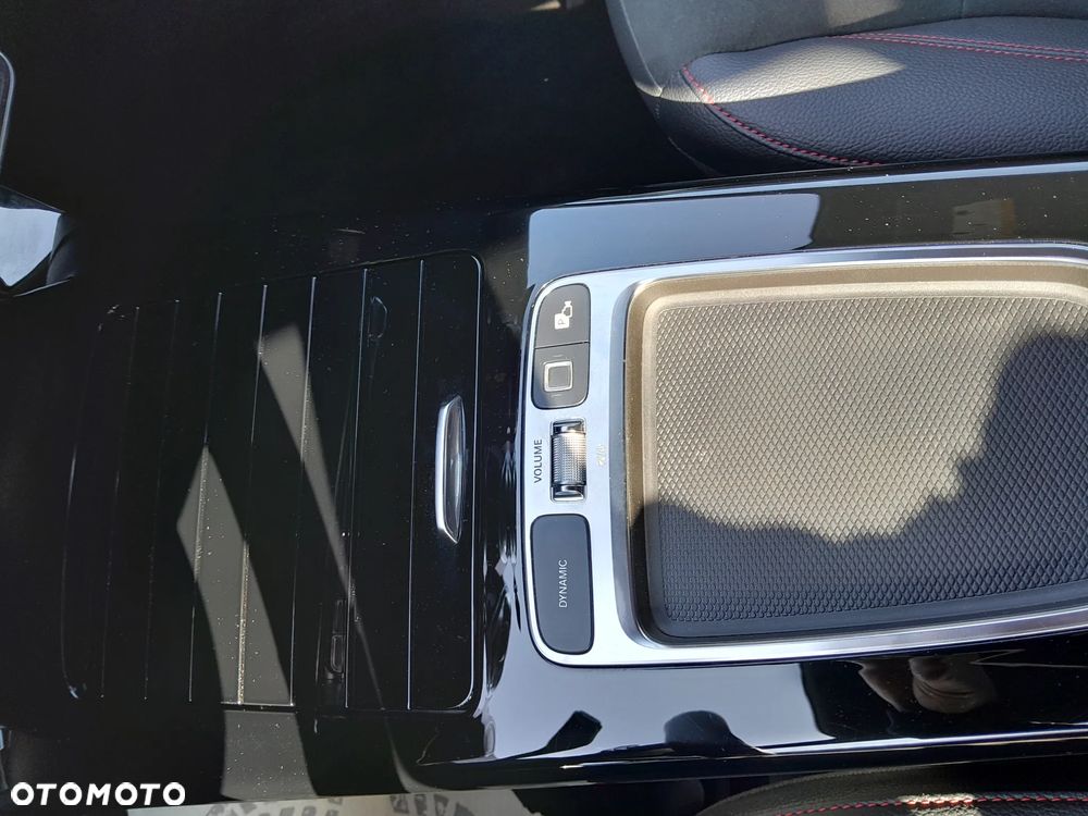 Mercedes-Benz Klasa A 200 AMG Line 7G-DCT - 10