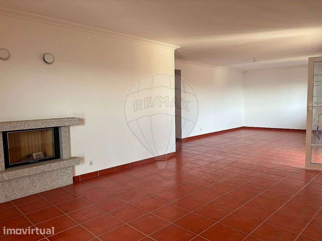 Moradia T3 para venda - Grande imagem: 2/23