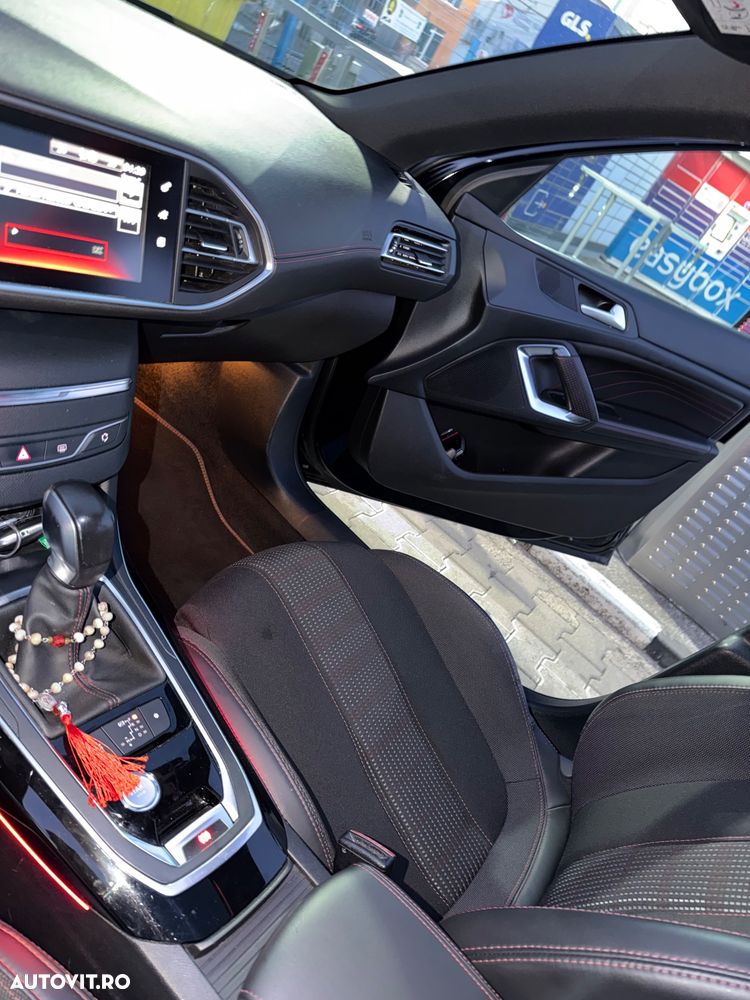 Peugeot 308 PureTech 130 EAT6 Stop & Start GT-Line Edition - 14