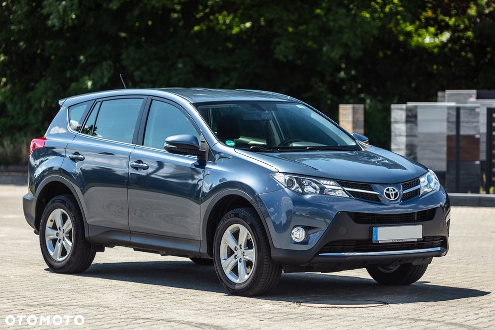 Toyota RAV4 2.0 D-4D 4x2 Start-Stop Comfort - 3