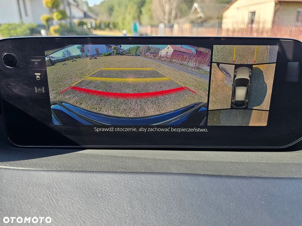 Mazda 3 e-SKYACTIV-G 140 M HYBRID EXCLUSIVE-LINE - 22