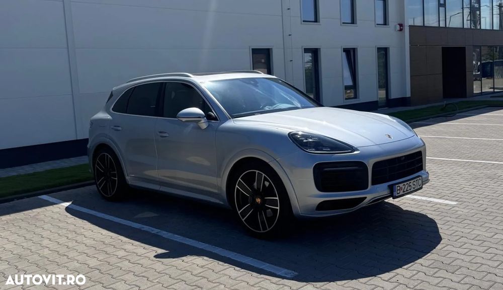 Porsche Cayenne Tiptronic S - 3