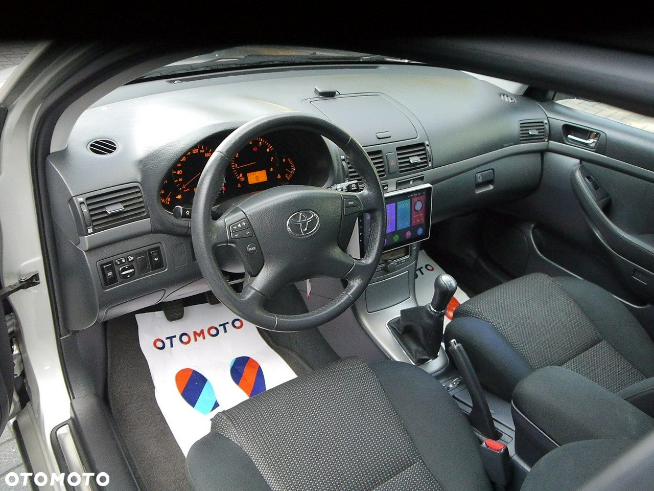 Toyota Avensis 1.8 VVT-i Sol - 22