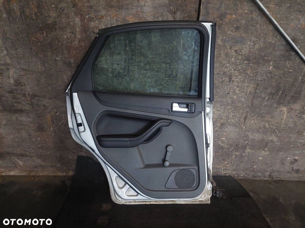 DRZWI KOMPLETNE LEWY TYŁ FORD FOCUS MK2 03 HB 5D - 5