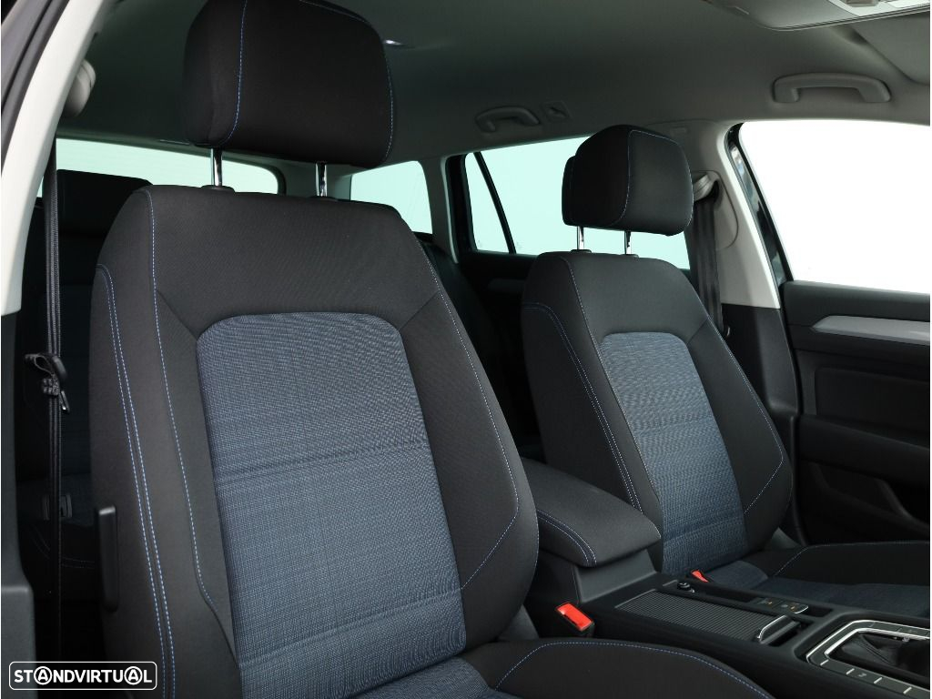 VW Passat Variant 1.4 TSI GTE+ Plug-in - 14
