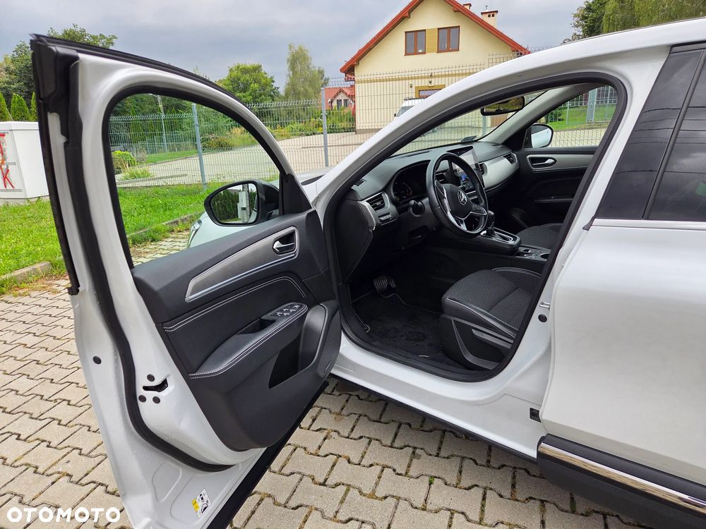 Renault Arkana 1.6 E-TECH Intens MMT - 10