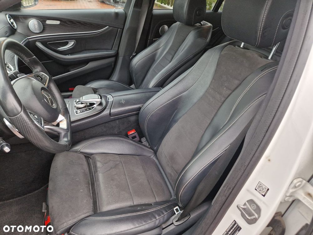 Mercedes-Benz Klasa E 220 d 4-Matic Business Edition 9G-TRONIC - 11