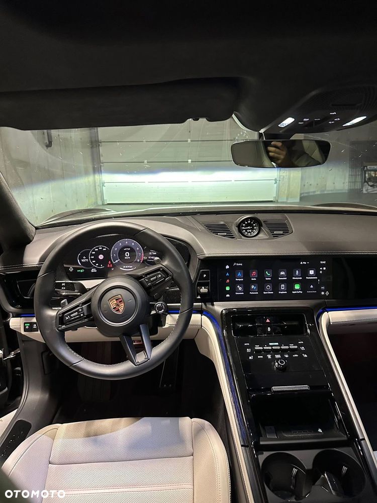 Porsche Panamera - 5