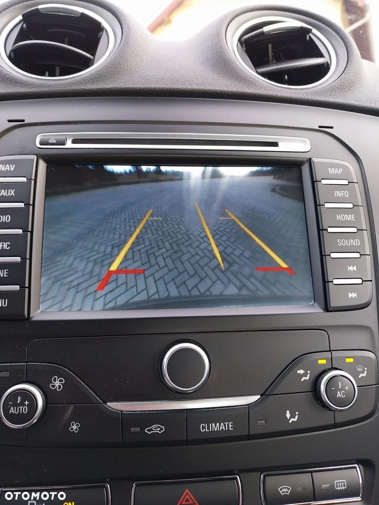 Ford Mondeo 2.0 EcoBoost Titanium X - 15