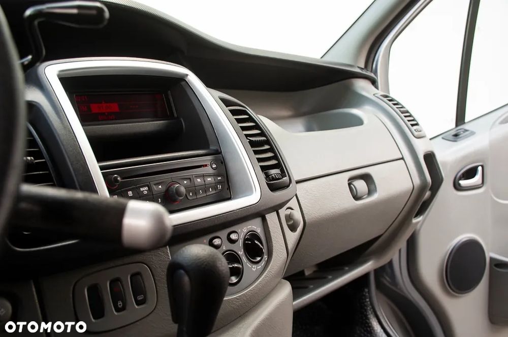 Renault Trafic - 31