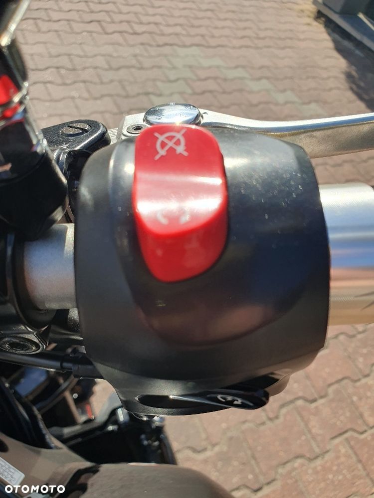 Yamaha FZ6 - 21