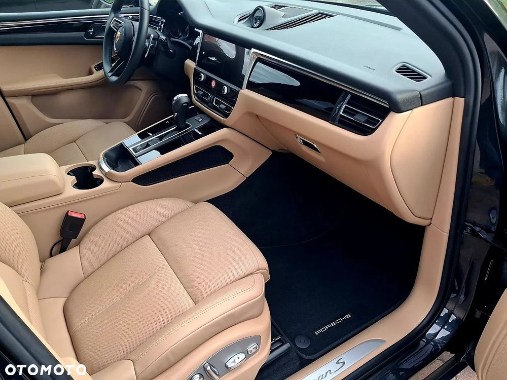 Porsche Macan - 14