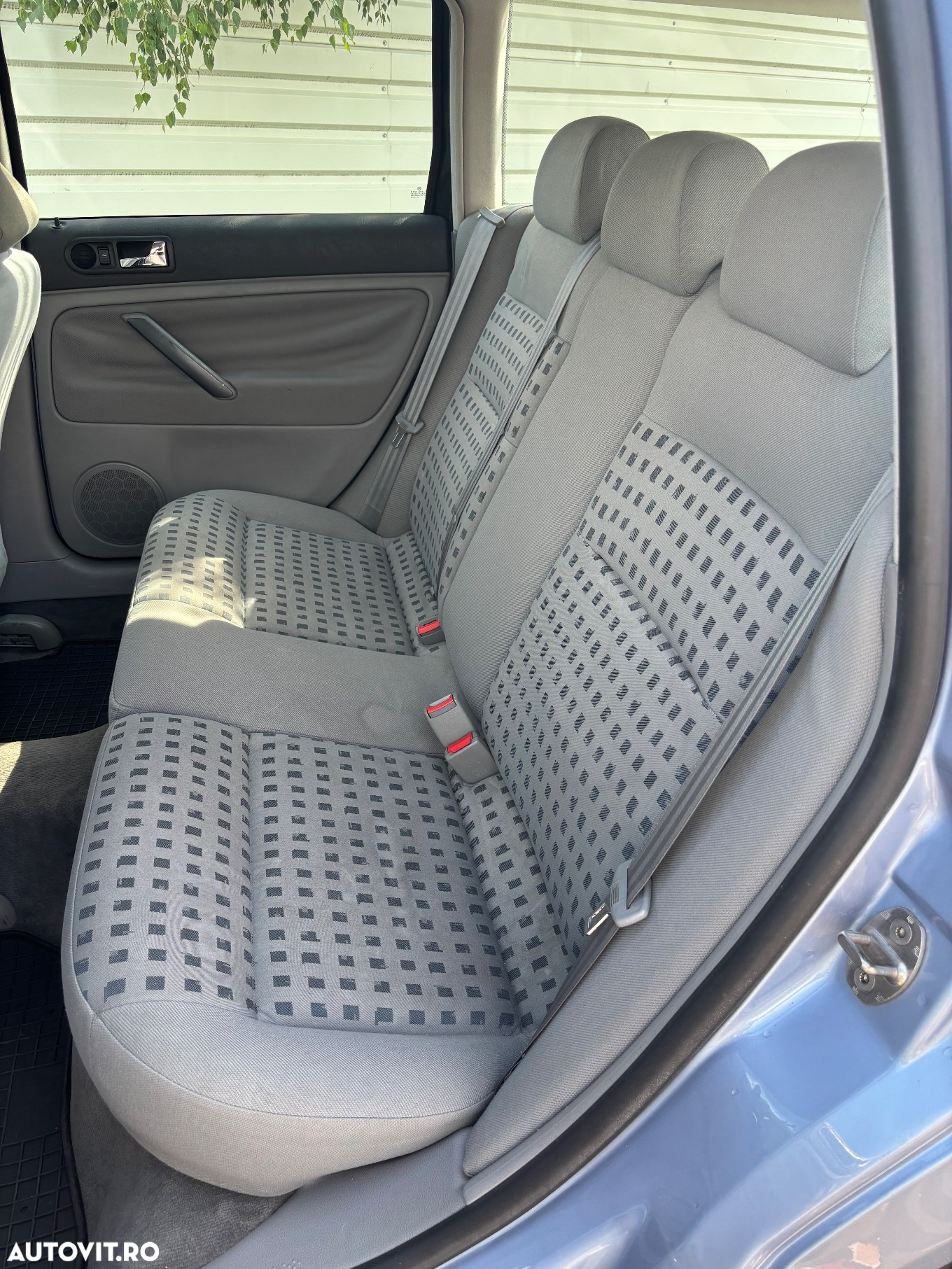 Volkswagen Passat Variant TDI - 12