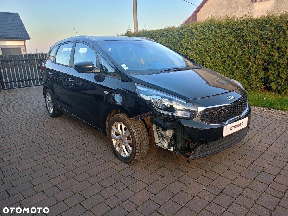 Kia Carens 1.7 CRDi 115 Dream-Team Edition - 2