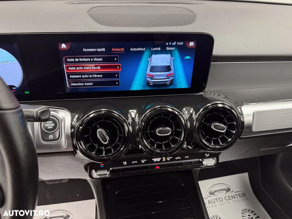 Mercedes-Benz GLB 200 7G-DCT Style - 30