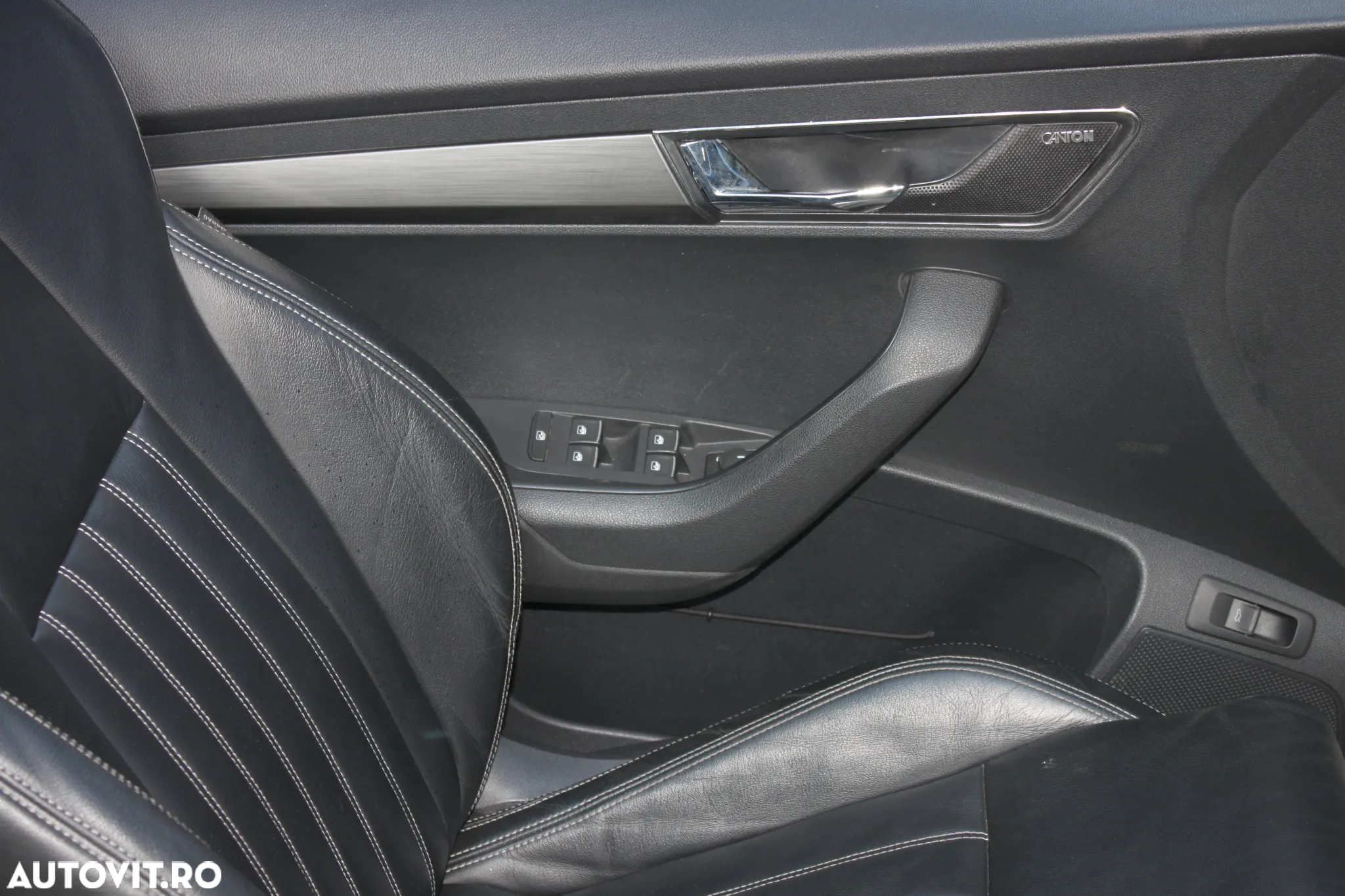 Interior din piele cu incalzire si memorie Skoda Karoq 2017-2021 - 4