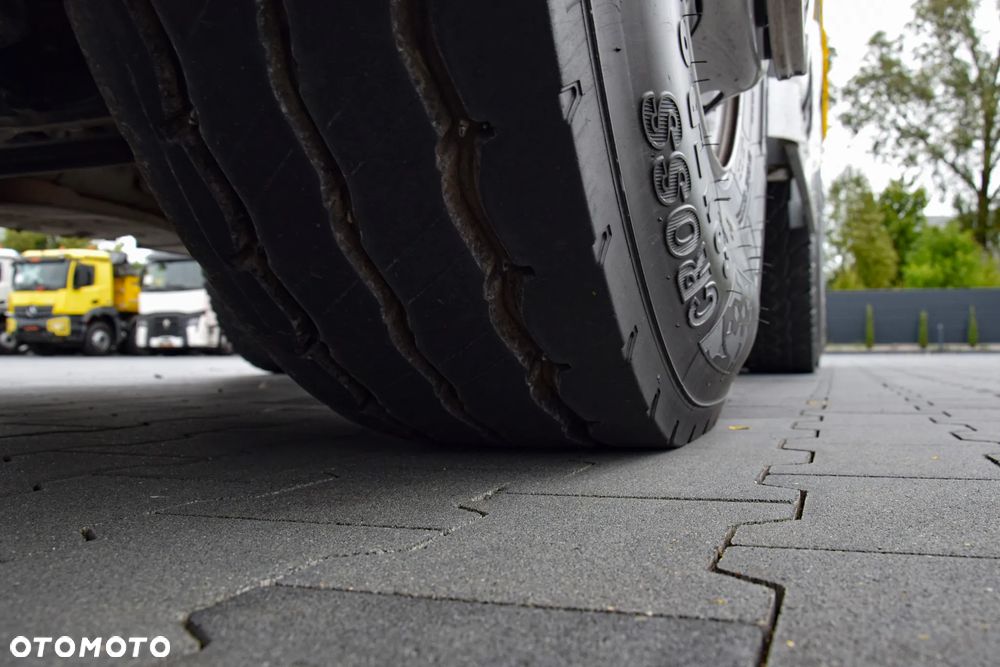 Mercedes-Benz AROCS 3243 / 8x4 / EURO 6 / HDS PALFINGER EPSILON Q170Z / ROTATOR / CHYWTAK / STEROWANIE RADIOWE / WYWROTKA / HYDROBURTA / AUTOMAT / SYSTEM KAMER CYFROWYCH / KAMERA COFANIA / NAWIGACJA / HAK / NISKI PRZEBIEG / 2020 / SERWISOWANY / SPROWADZONY - 9