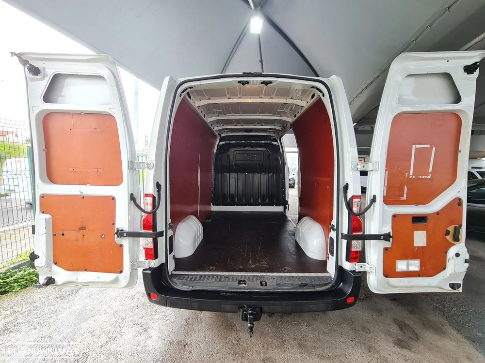 Renault Master 2.3Dci 145 CV L2H2 * AC /com IVA DEDUTÍVEL - 18