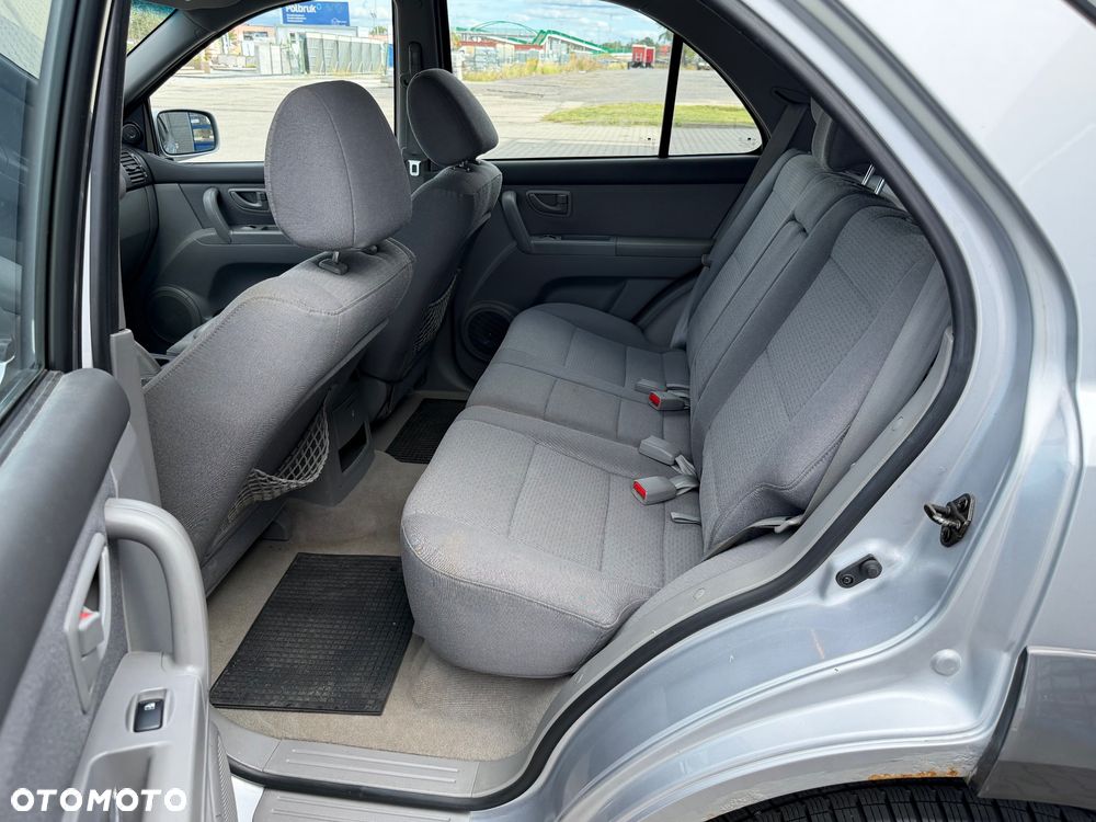 Kia Sorento 2.5 CRDi EX - 23