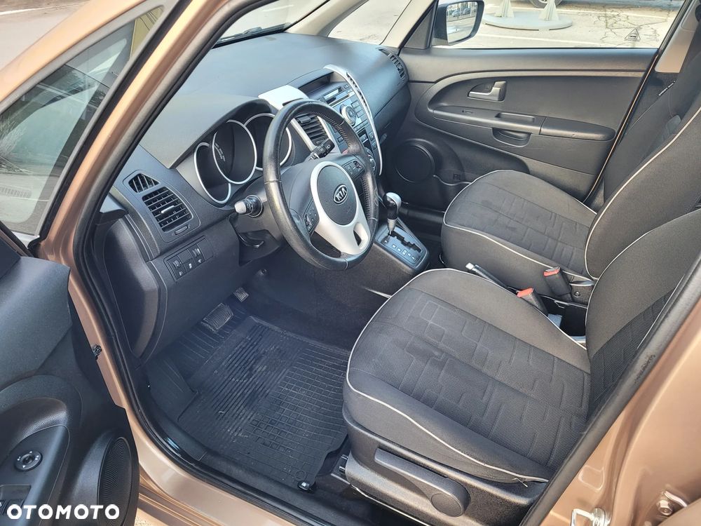 Kia Venga 1.6 CVVT Automatik Vision - 8