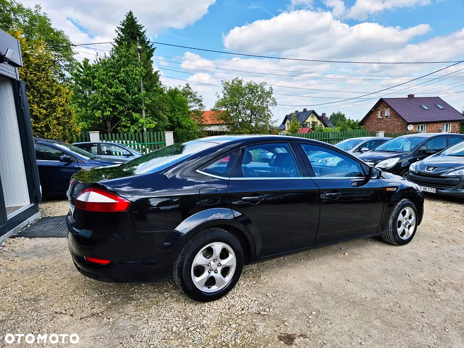 Ford Mondeo 2.0 Platinium X Plus (Titanium) - 15