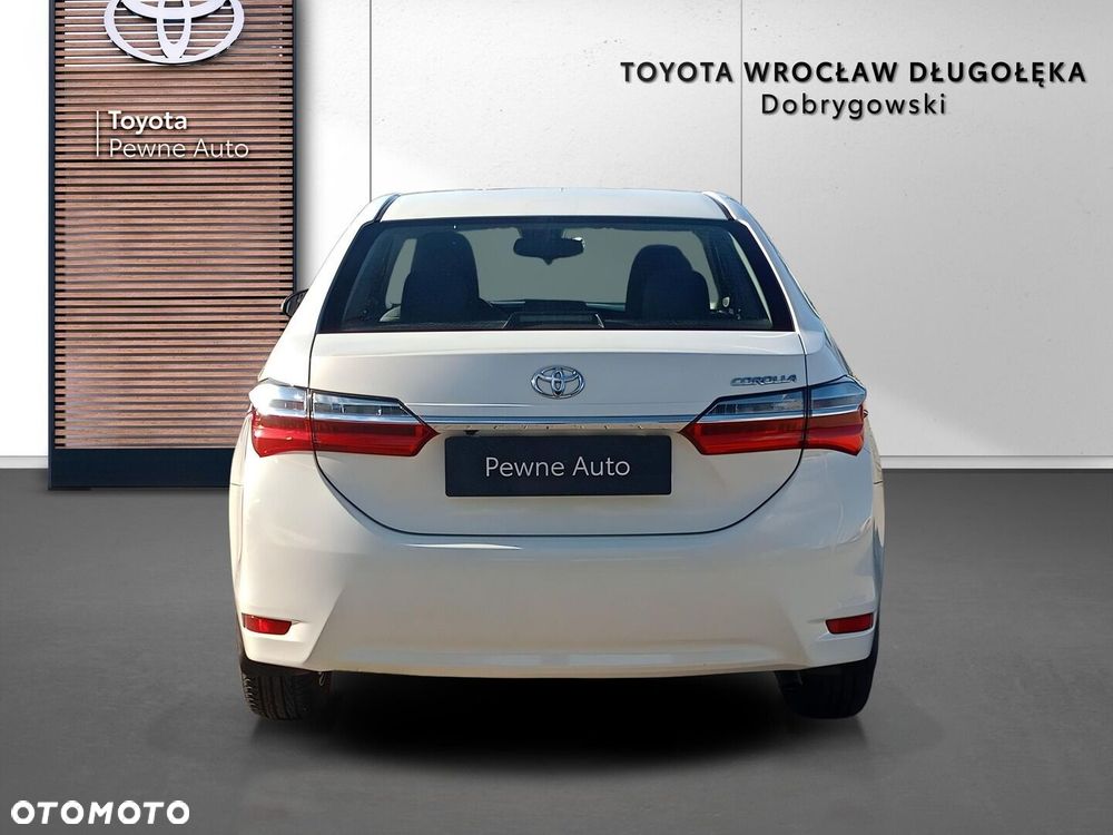 Toyota Corolla 1.6 Comfort - 5