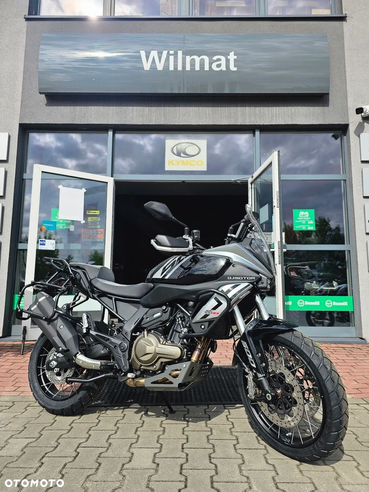 QJMOTOR SRT 600SX - 10