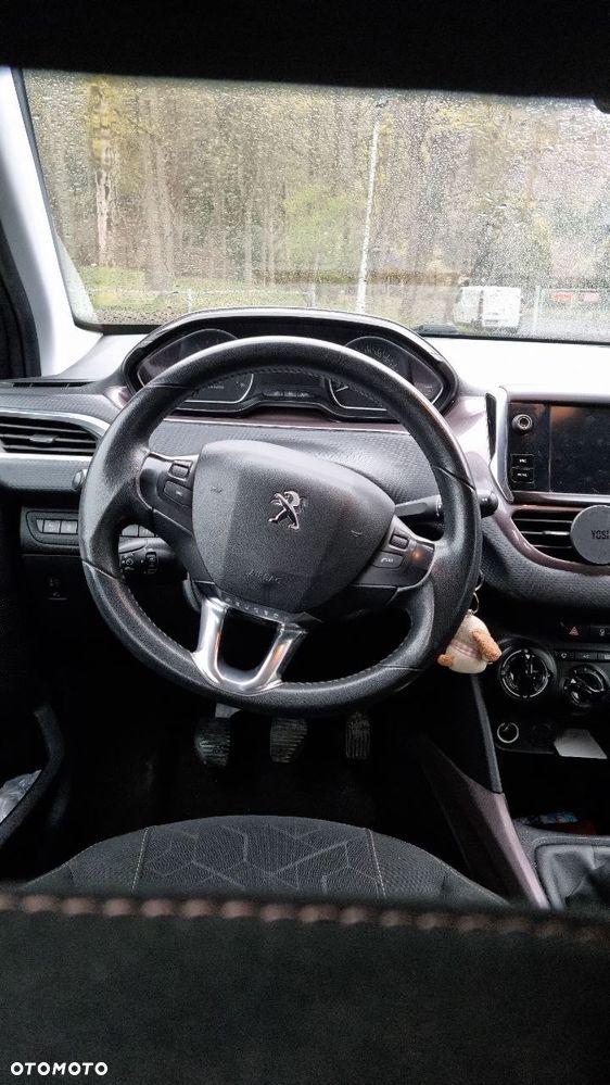 Peugeot 2008 - 7