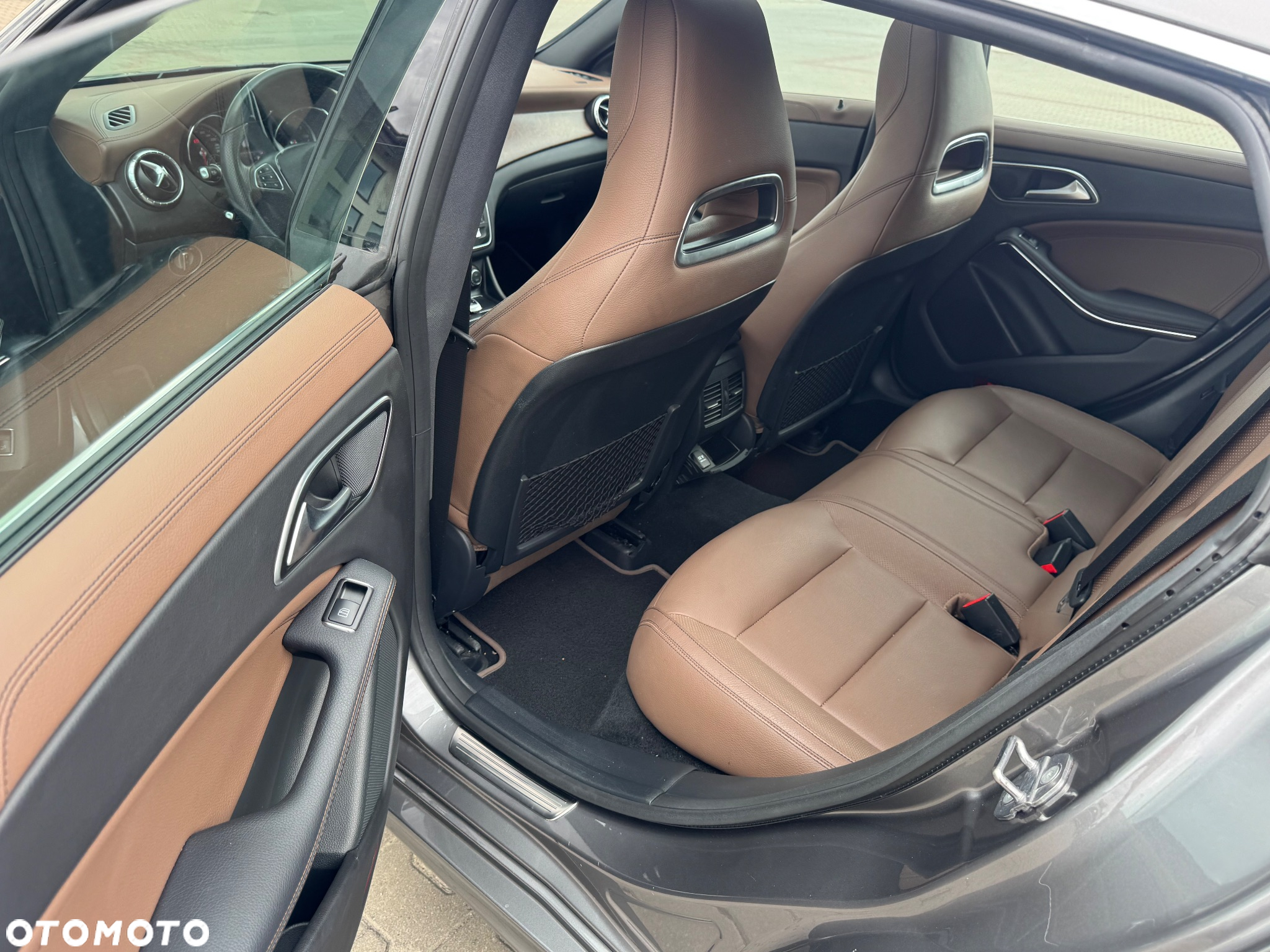 Mercedes-Benz CLA 220 d 4-Matic - 33