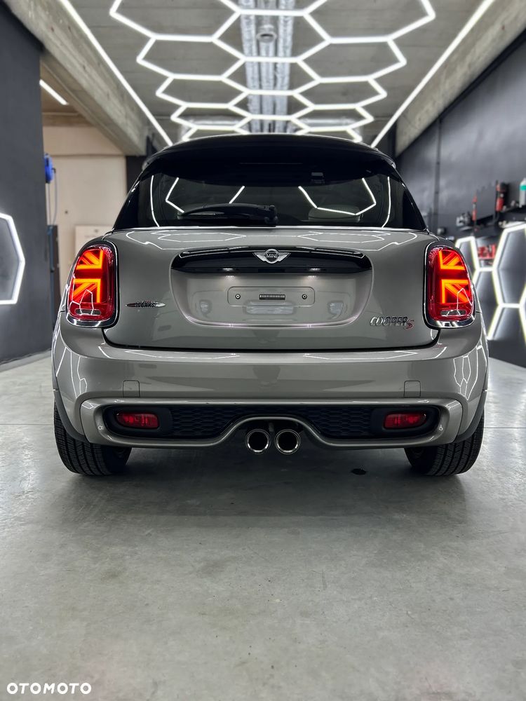 MINI John Cooper Works - 6