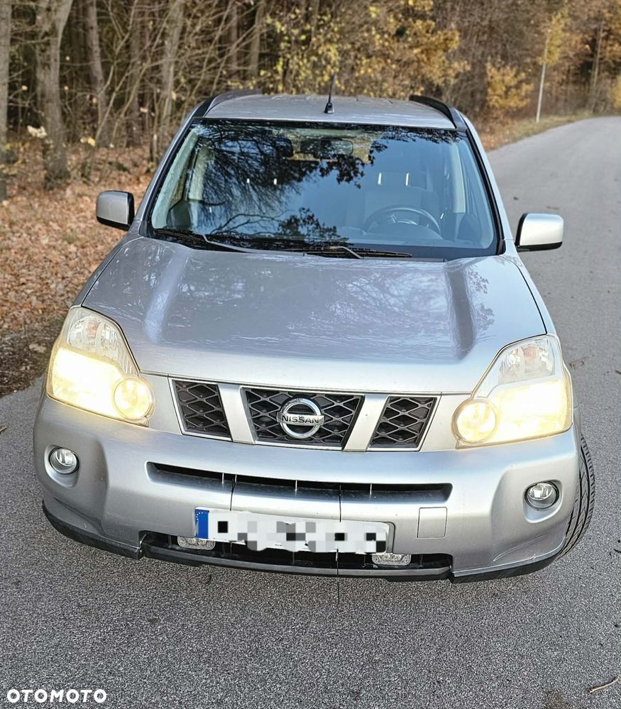 Nissan X-Trail 2.0 XE - 2
