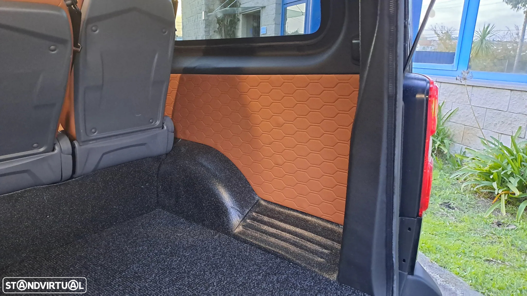 Opel Vivaro 1.5 CDTi L3H1 Essentia Inc - 13