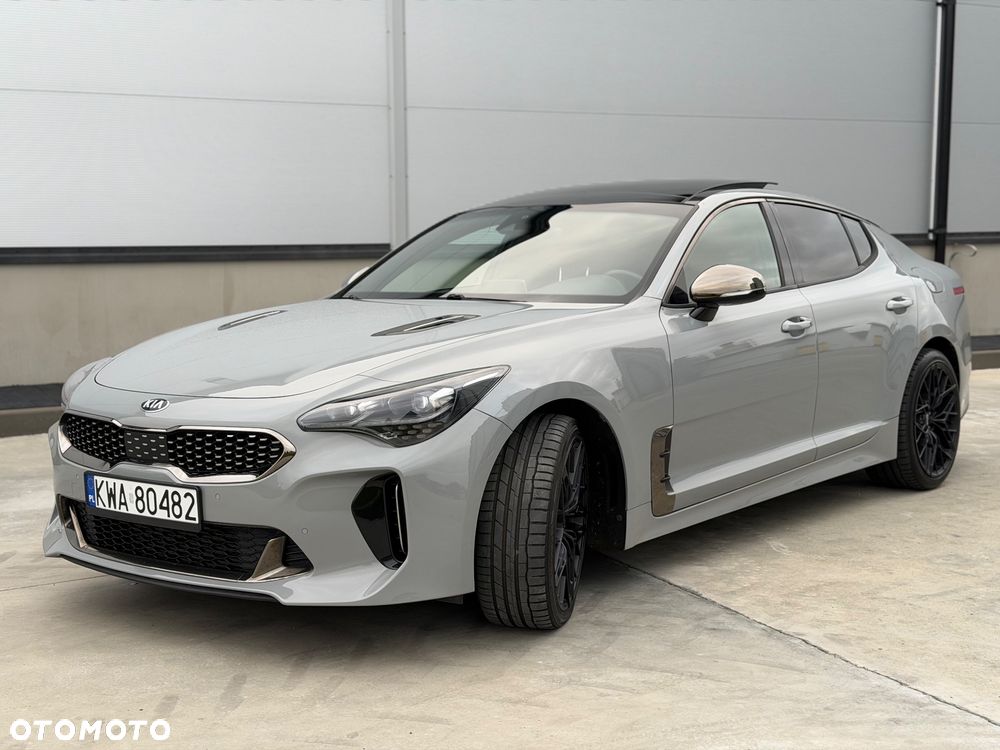 Kia Stinger 3.3 T-GDI V6 GT AWD - 13