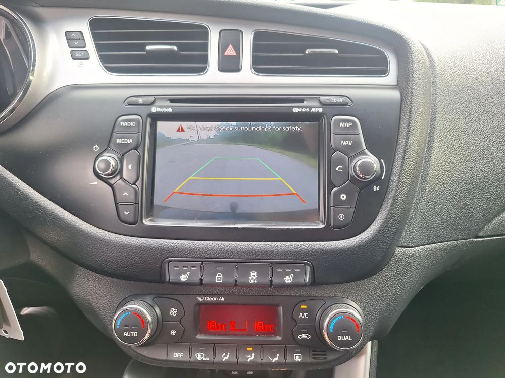 Kia Ceed - 31